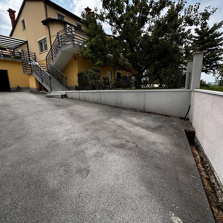 Riad Apartments Zgornje Skofije Exterior foto